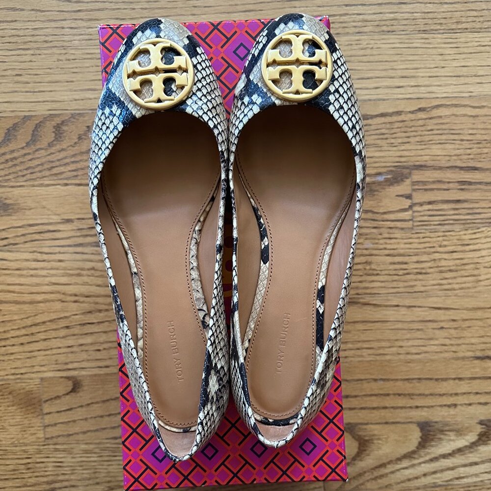 Tory Burch Chelsea Ballet Flat Stamped Snake Size 8.5